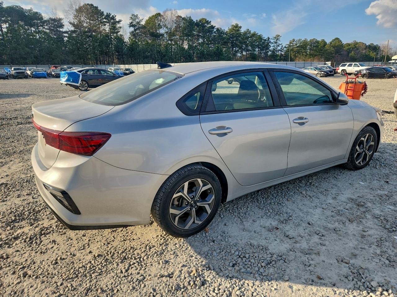 Kia Forte Fe Image 3