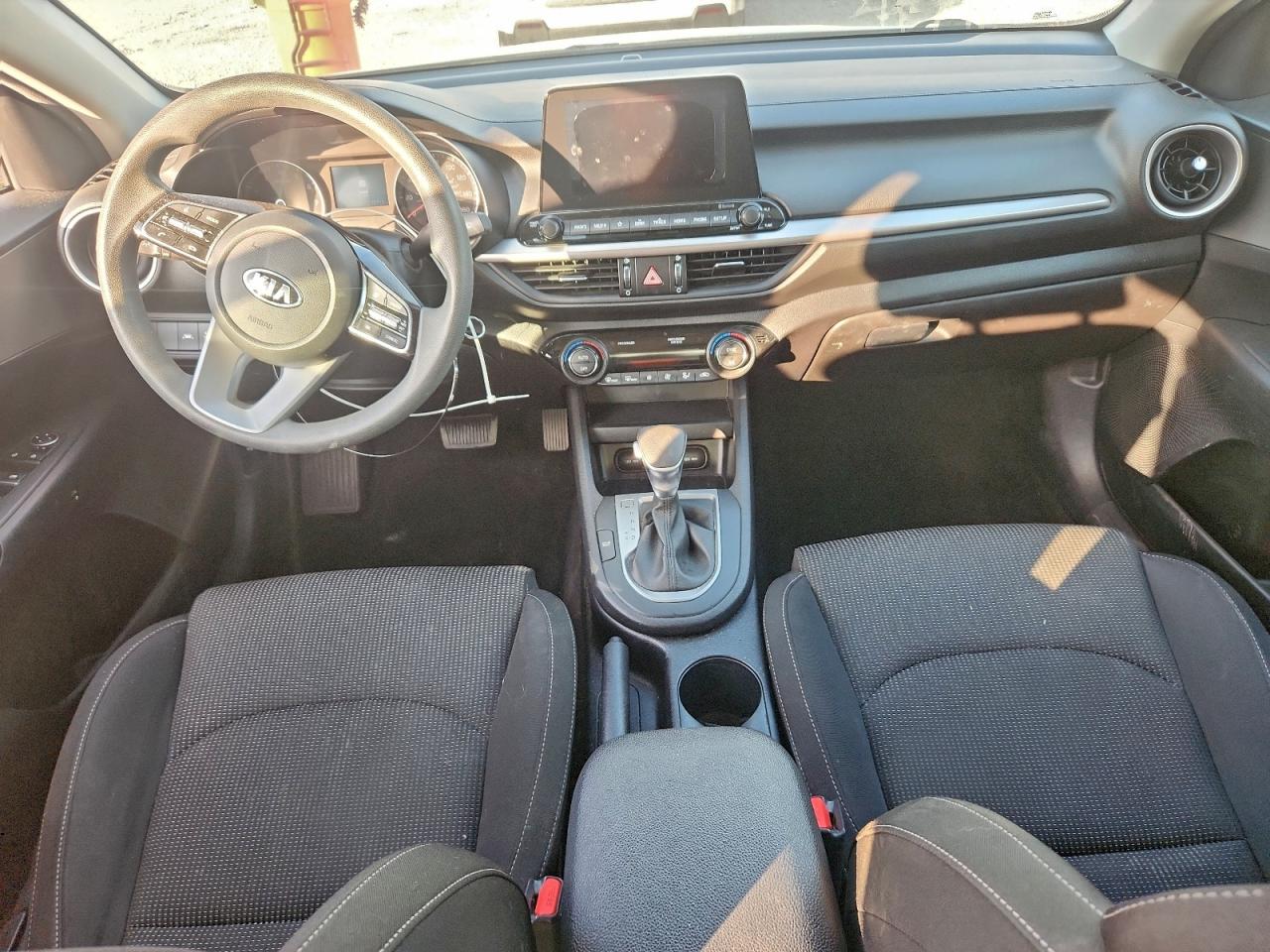 Kia Forte Fe Image 11