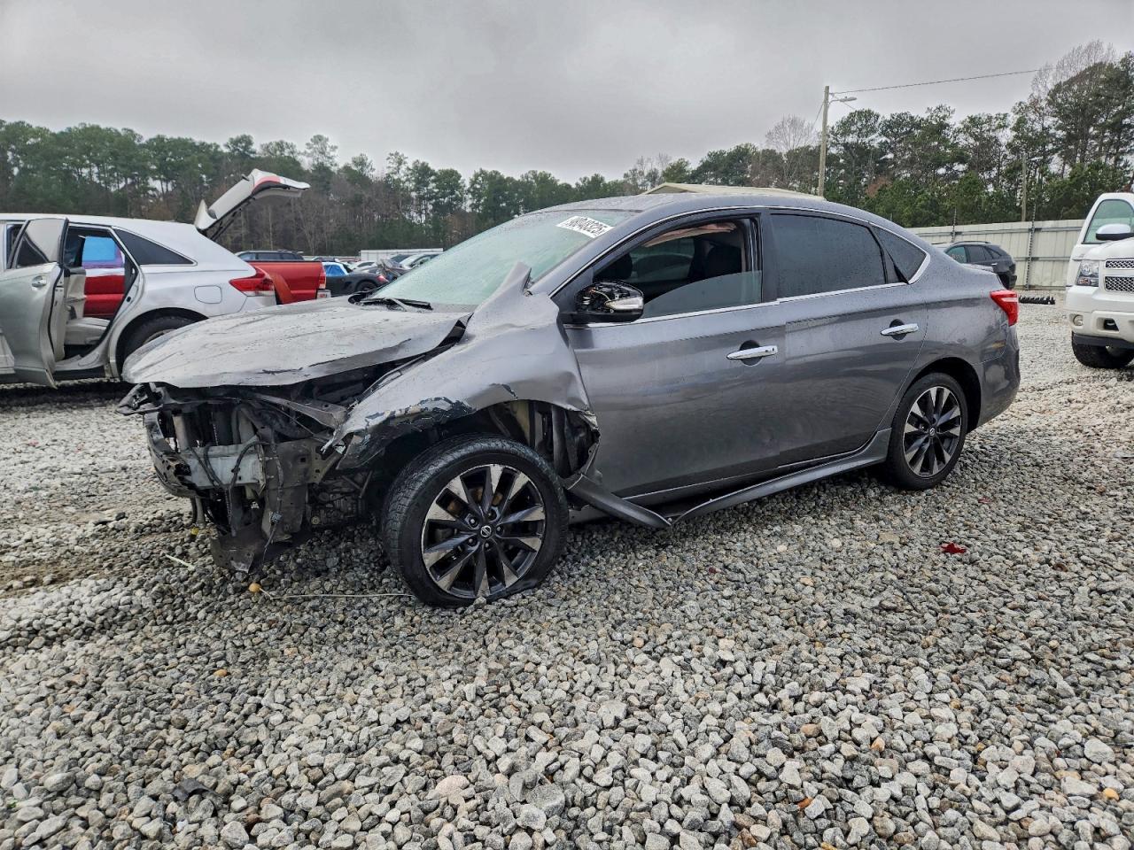 Nissan Sentra S Image 1