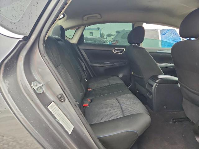 Nissan Sentra S Image 12