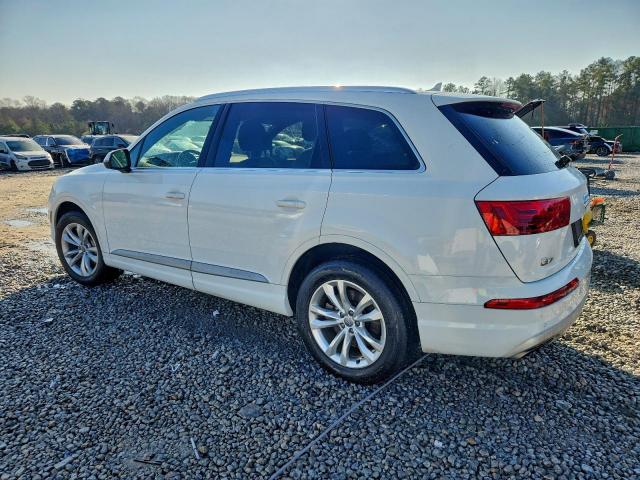 Audi Q7 Premium Plus Image 4