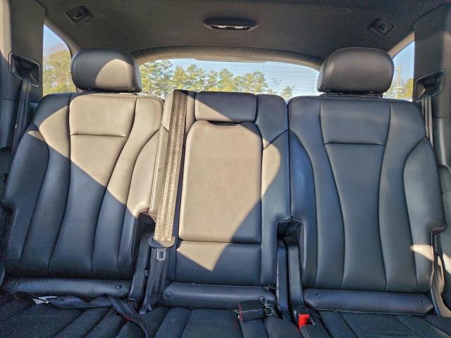 Audi Q7 Premium Plus Image 10