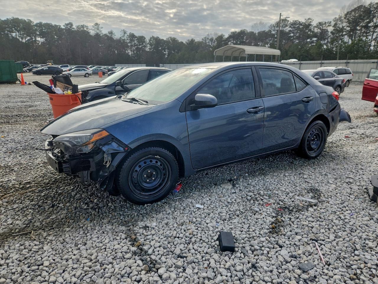 Toyota Corolla L Image 1