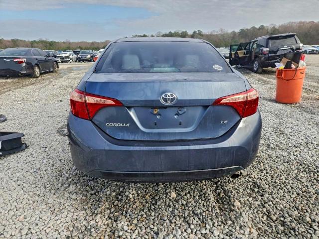 Toyota Corolla L Image 10