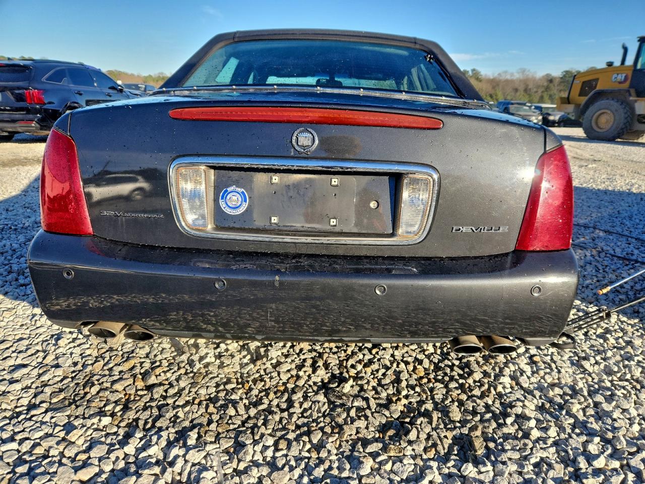 Cadillac DeVille Image 7