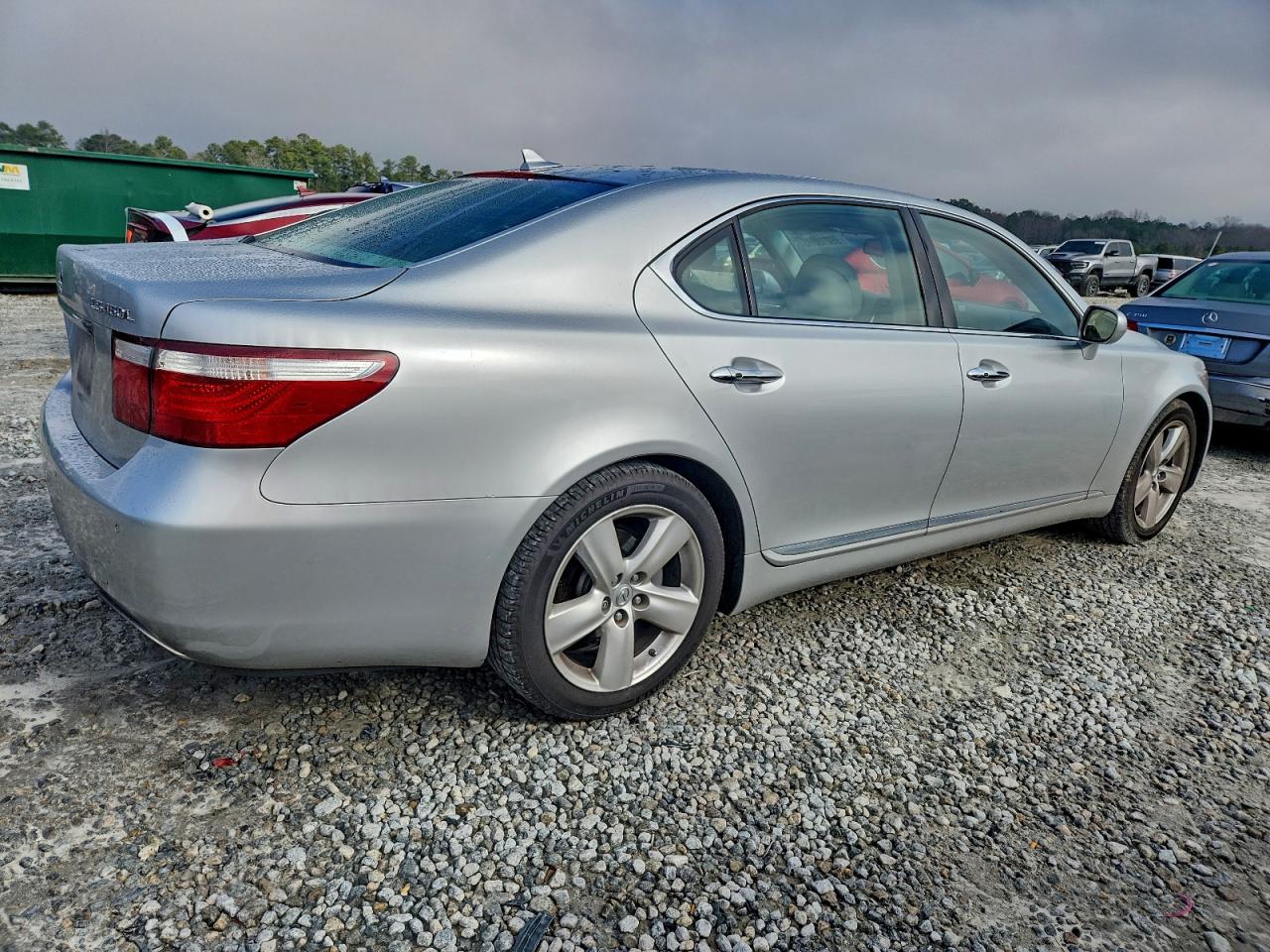 Lexus LS 460l Image 5