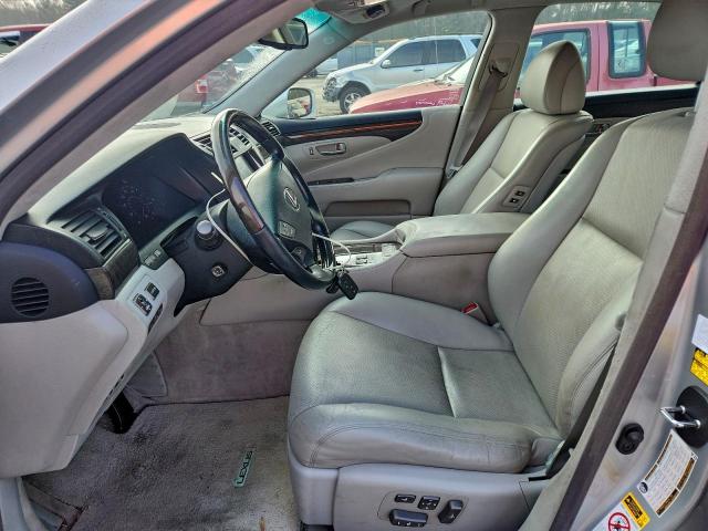 Lexus LS 460l Image 2