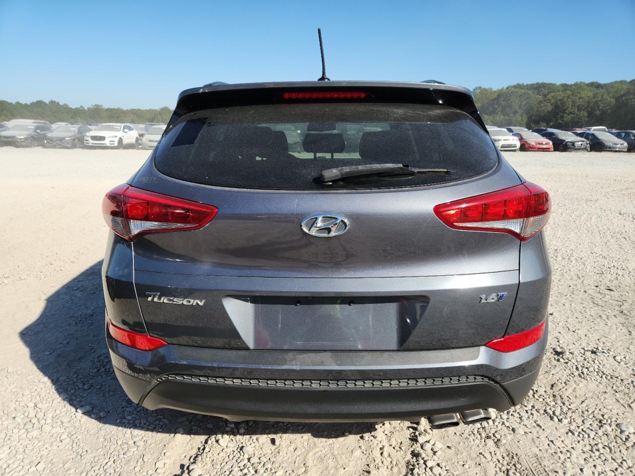 Hyundai TUCSON Limited Image 3