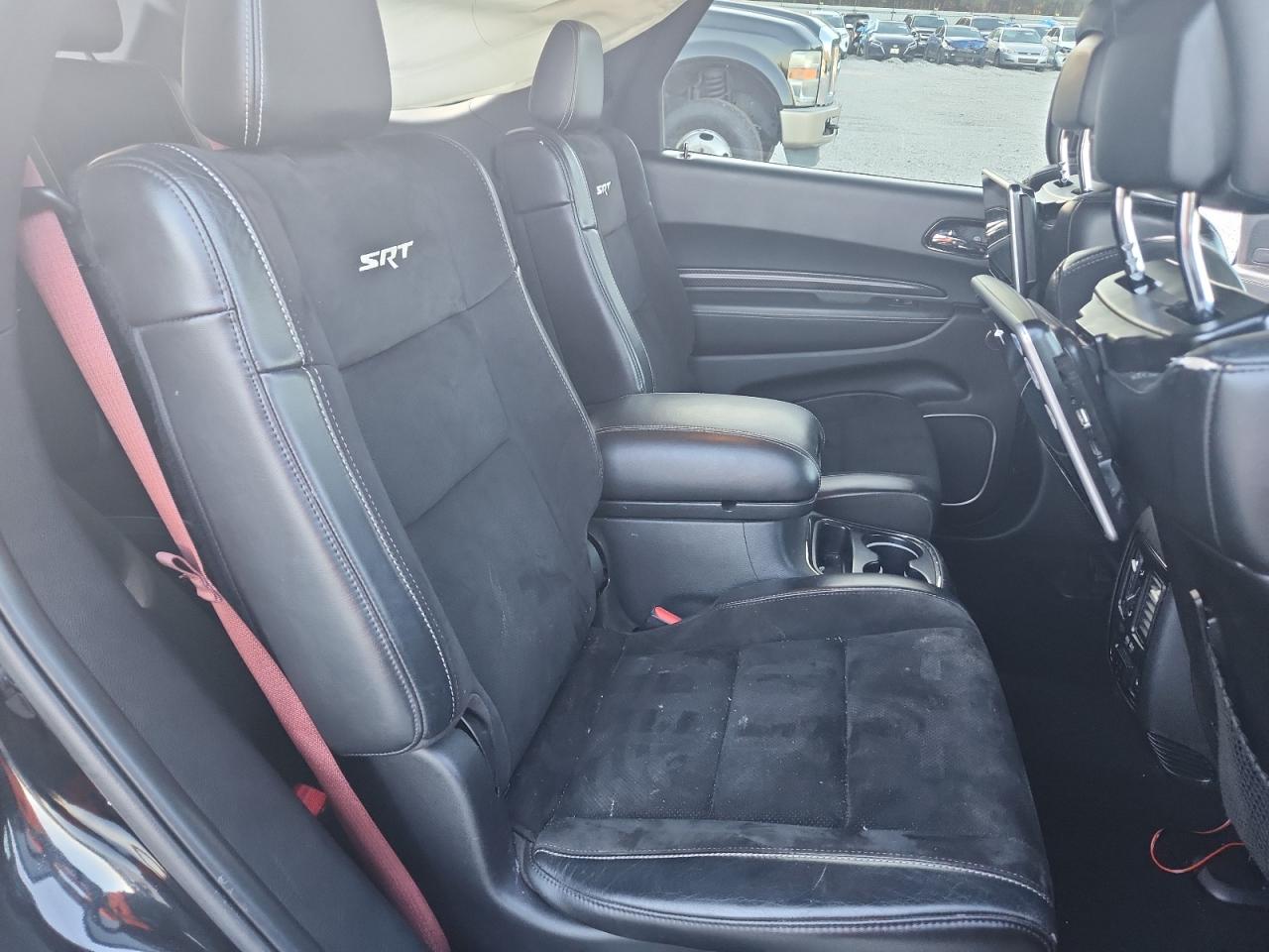 Dodge Durango Srt Image 9