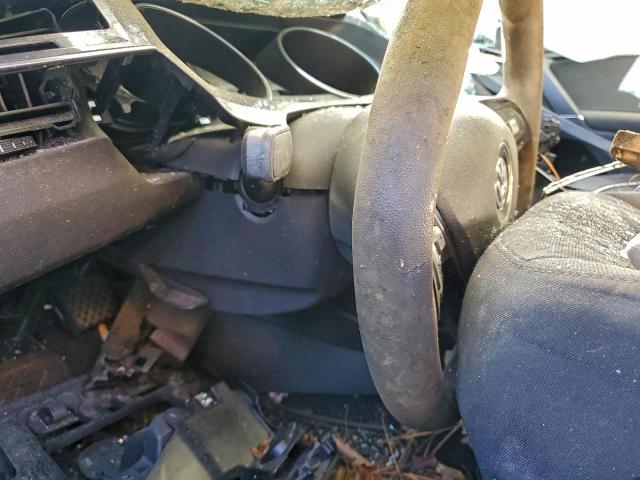 Volkswagen Tiguan S Image 9