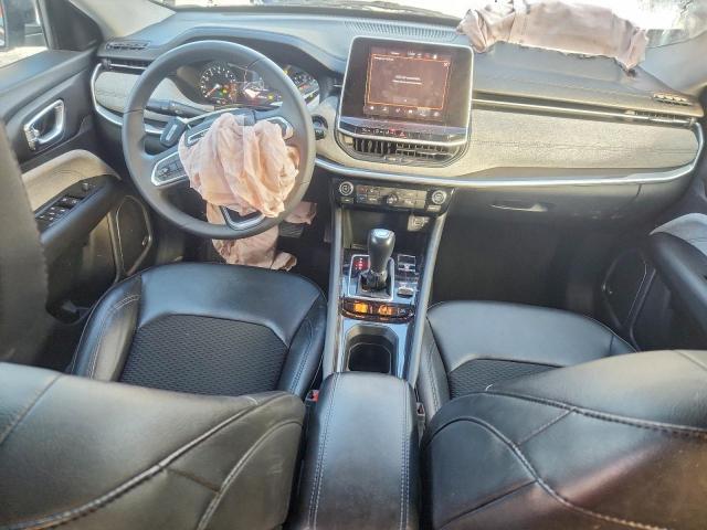 Jeep Compass Latitude Image 6