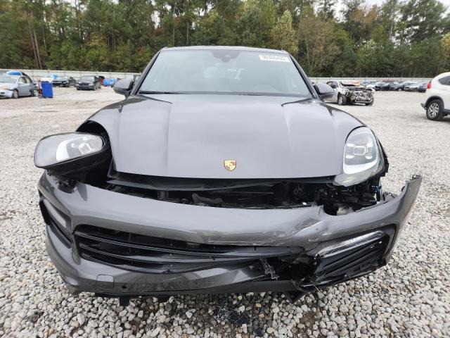 Porsche Cayenne Coupe Image 5