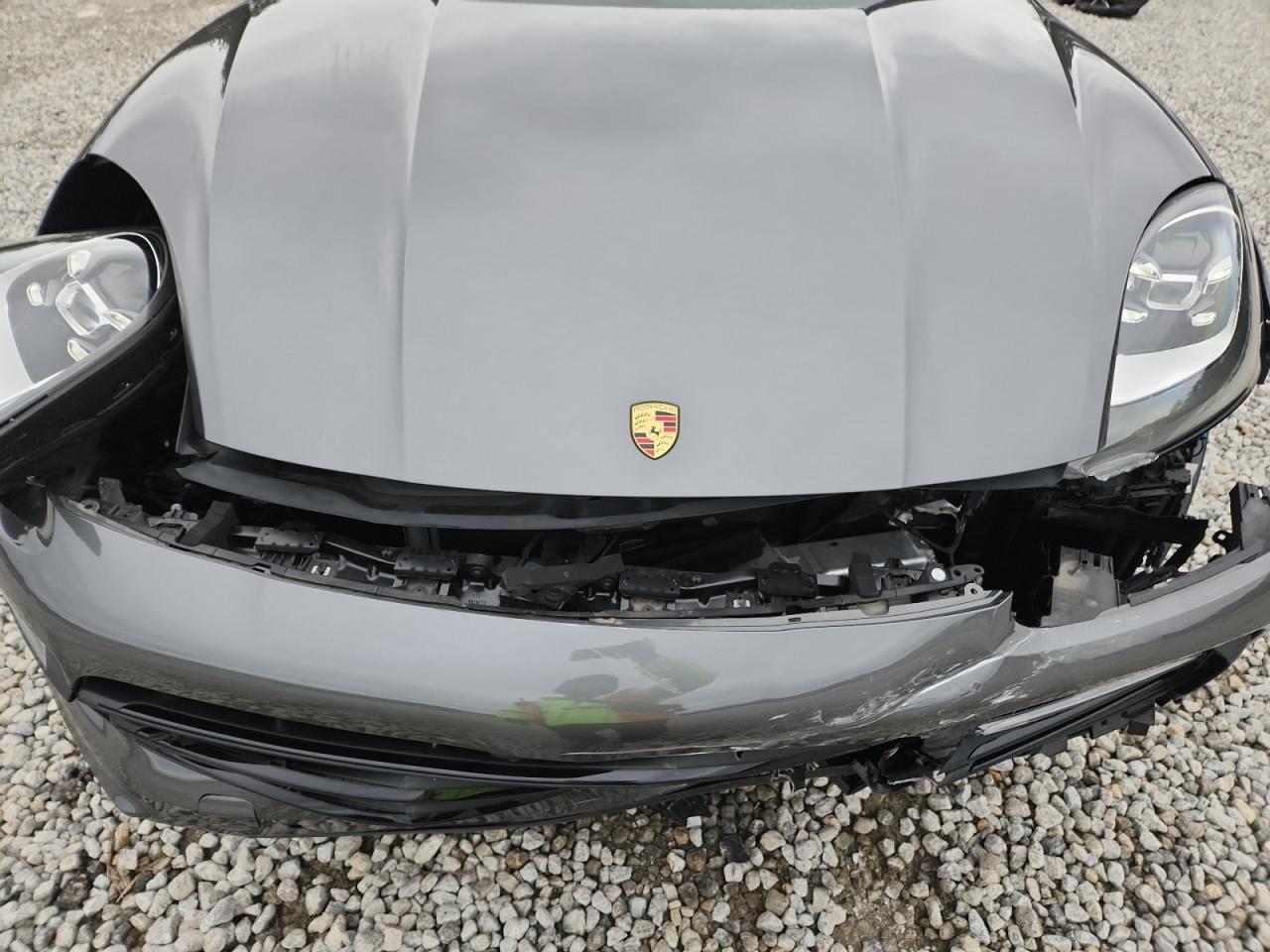 Porsche Cayenne Coupe Image 10