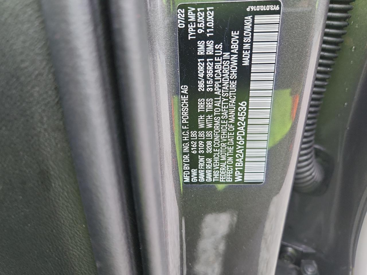 Porsche Cayenne Coupe Image 13