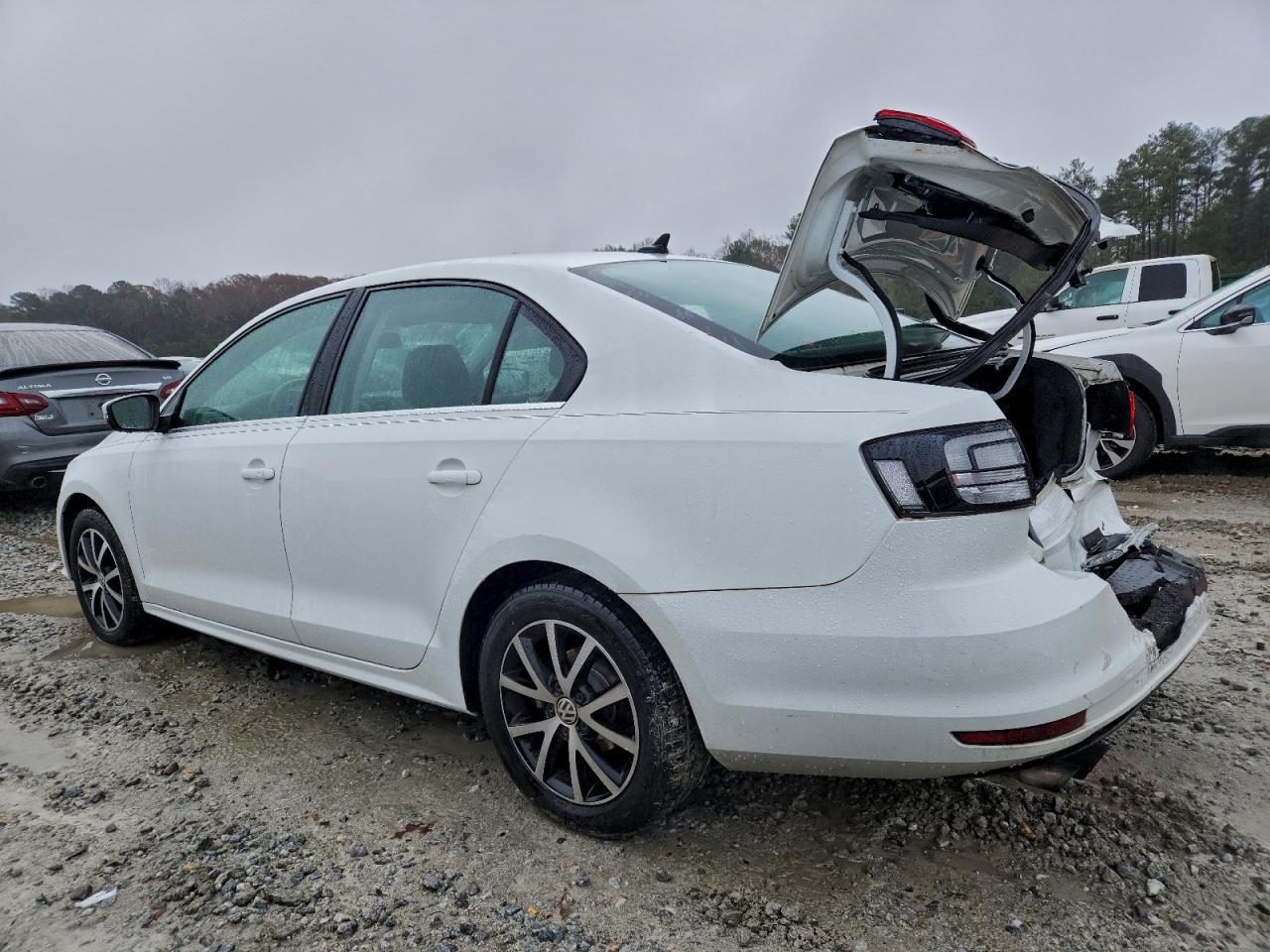 Volkswagen Jetta Se Image 8