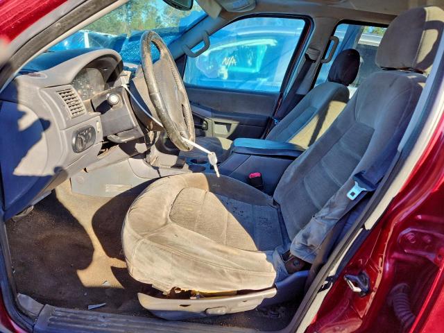 Ford Explorer Xlt Image 13