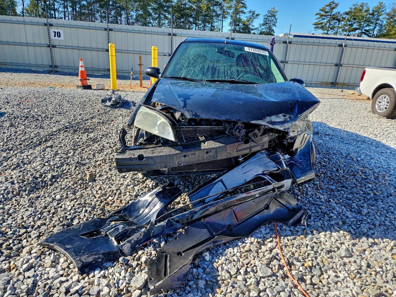 Ford Focus Zx4 Image 4