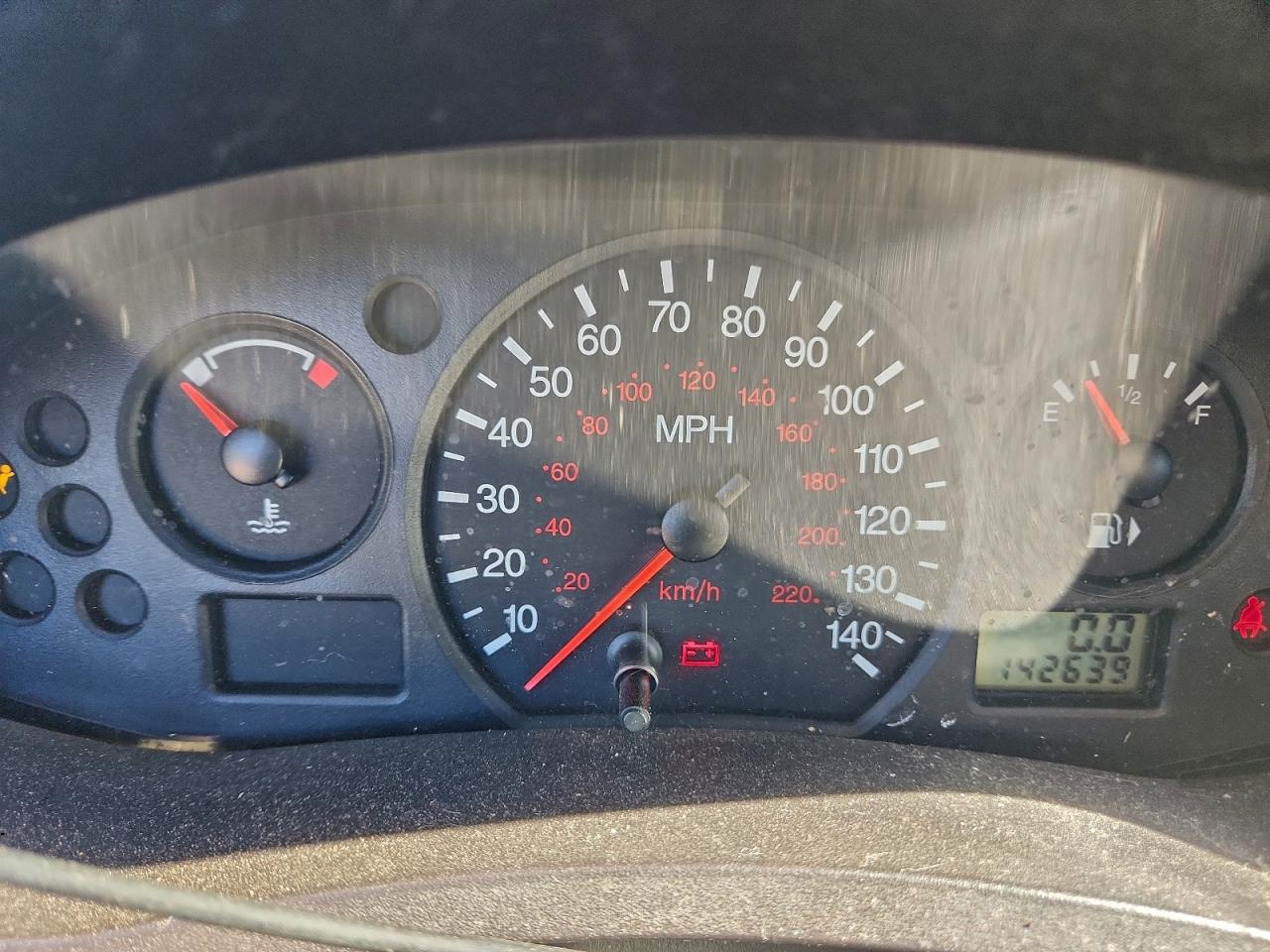 Ford Focus Zx4 Image 9