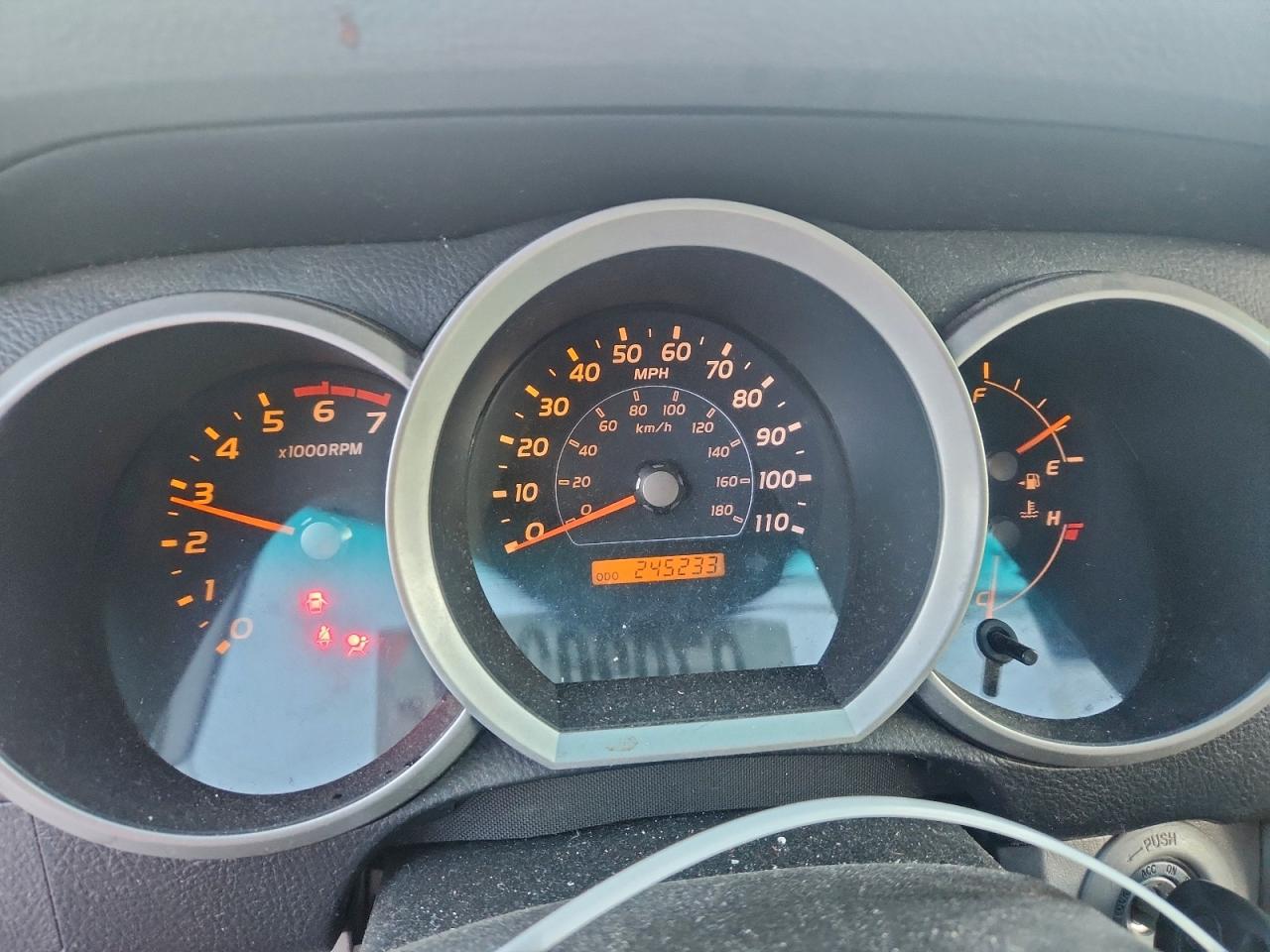 Toyota 4Runner Sr5 Image 6