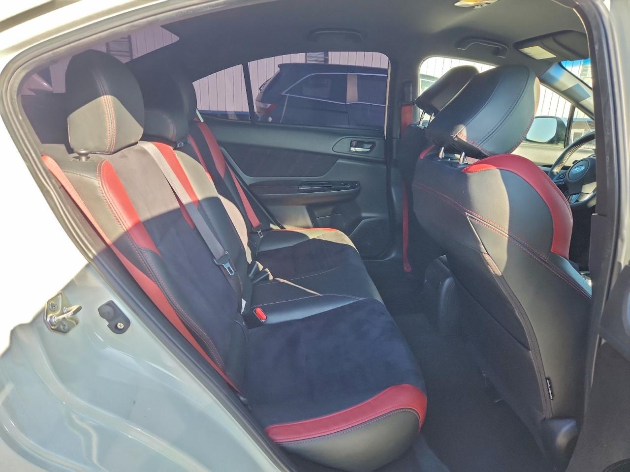 Subaru WRX Sti Image 3