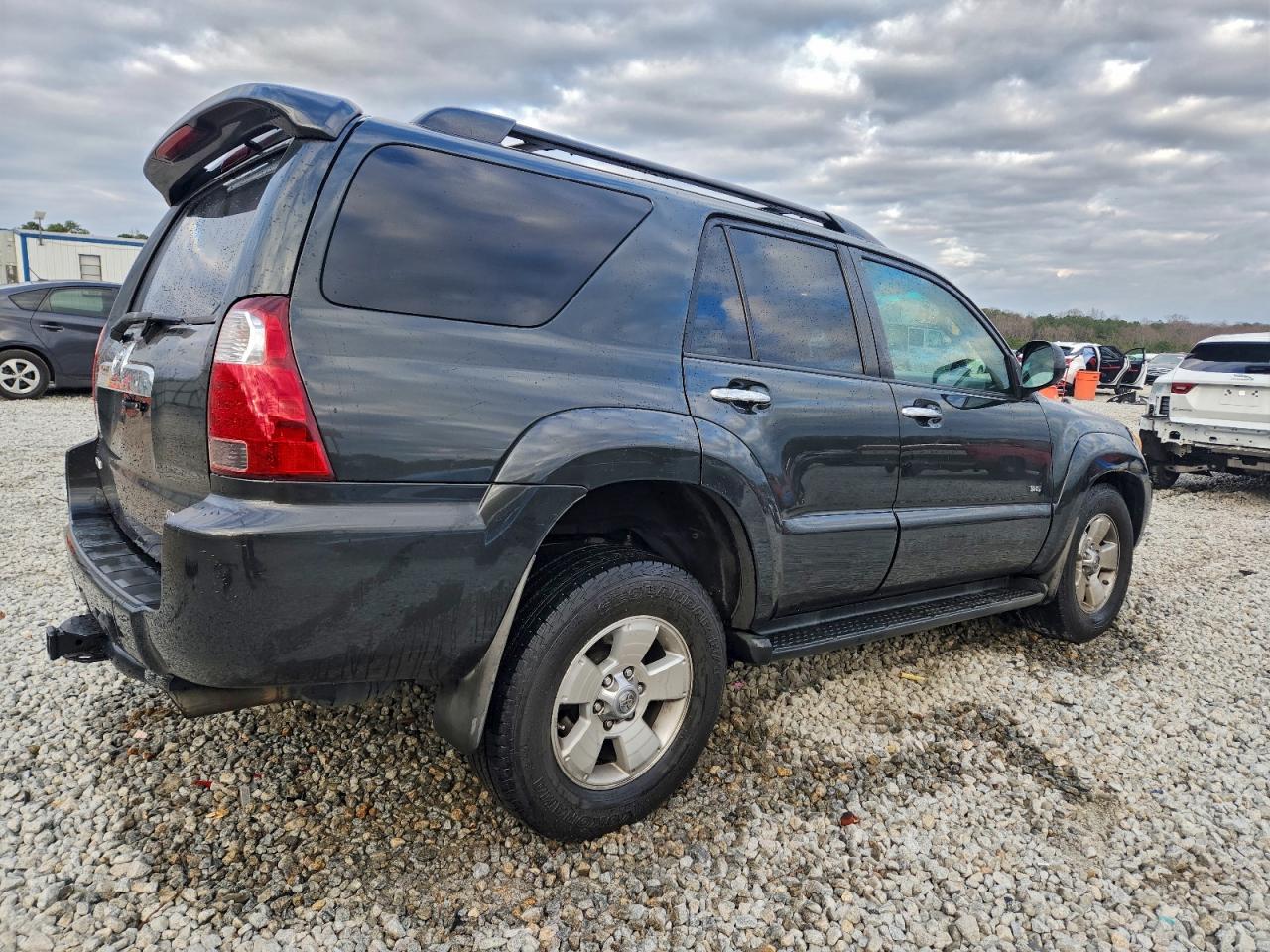 Toyota 4Runner Sr5 Image 2