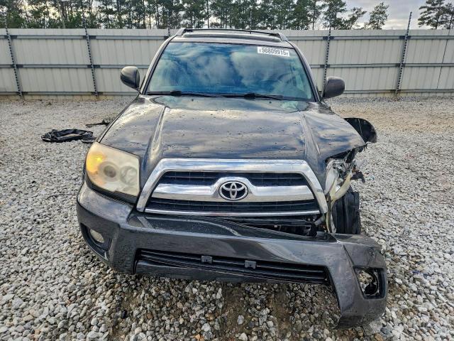 Toyota 4Runner Sr5 Image 5