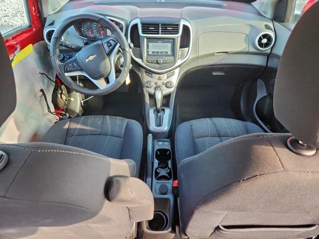 Chevrolet Sonic Lt Image 10