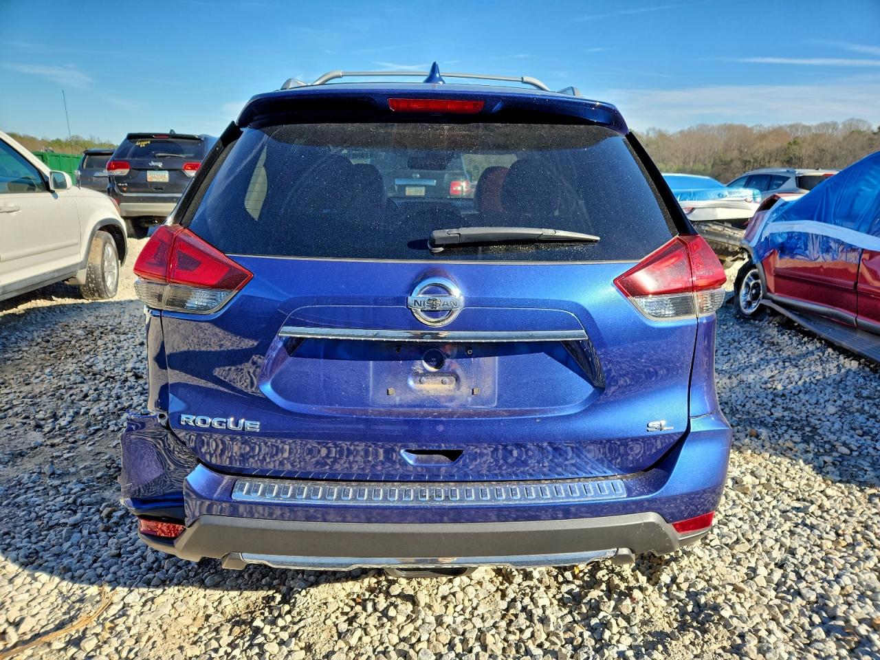 Nissan Rogue S Image 5