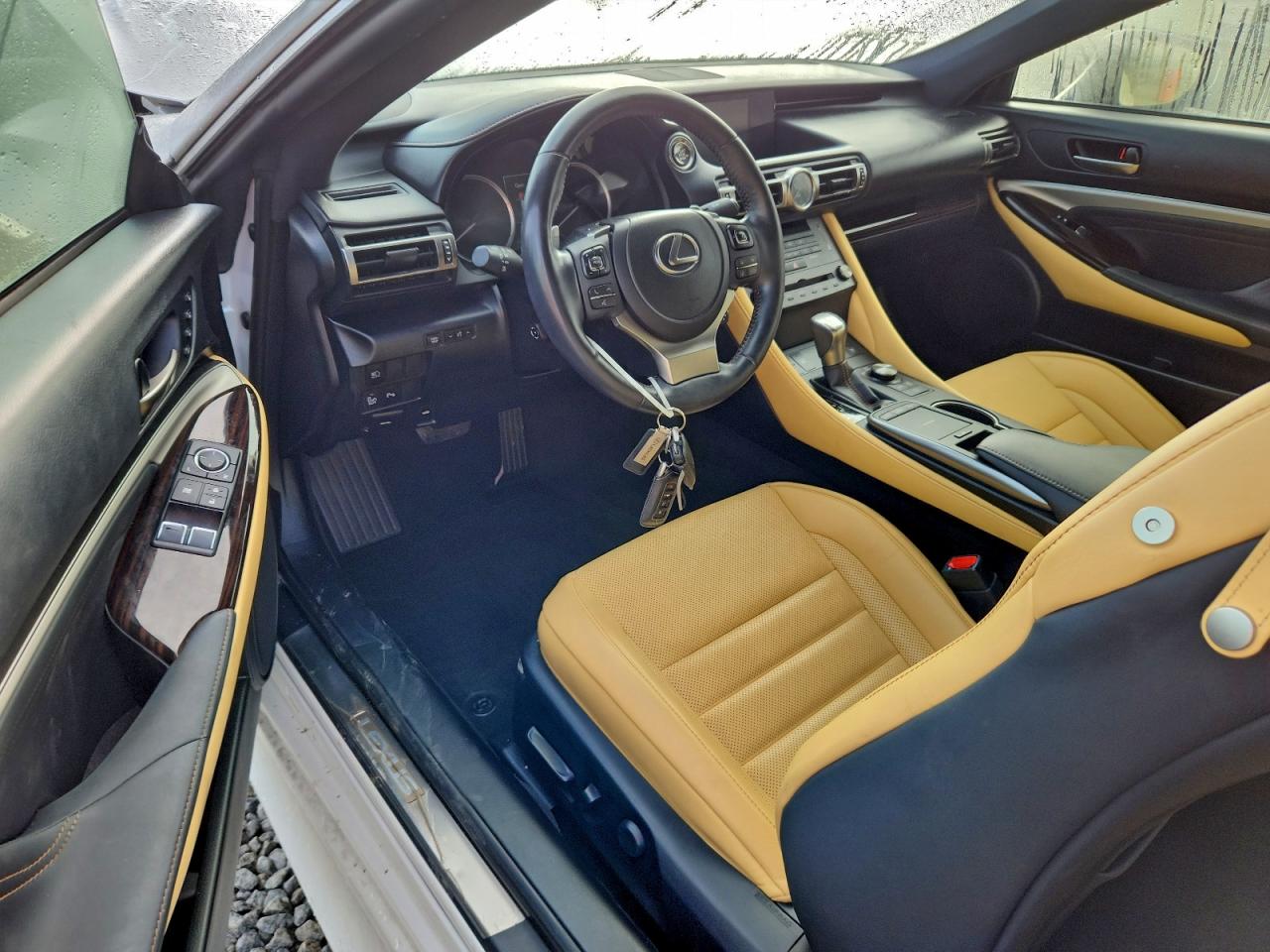 Lexus Rc 350 Base Image 3