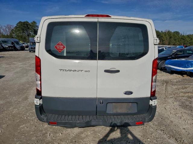 Ford Transit T-150 Image 5