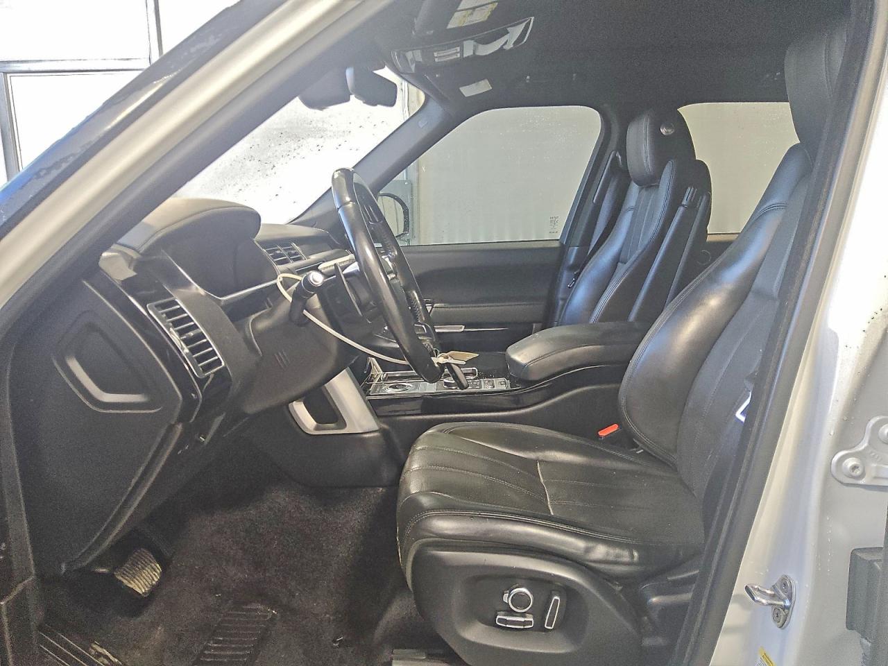 Land Rover Range Rover Hse Image 4