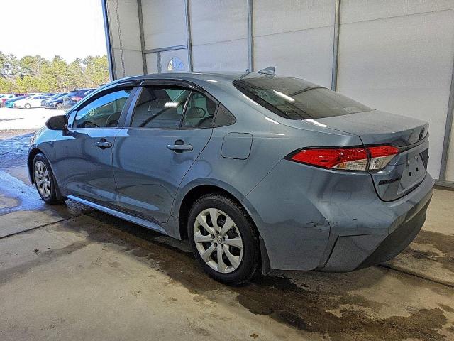 Toyota Corolla Le Image 10