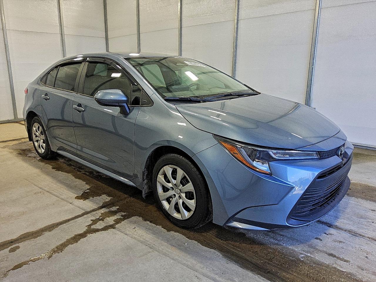 Toyota Corolla Le Image 7