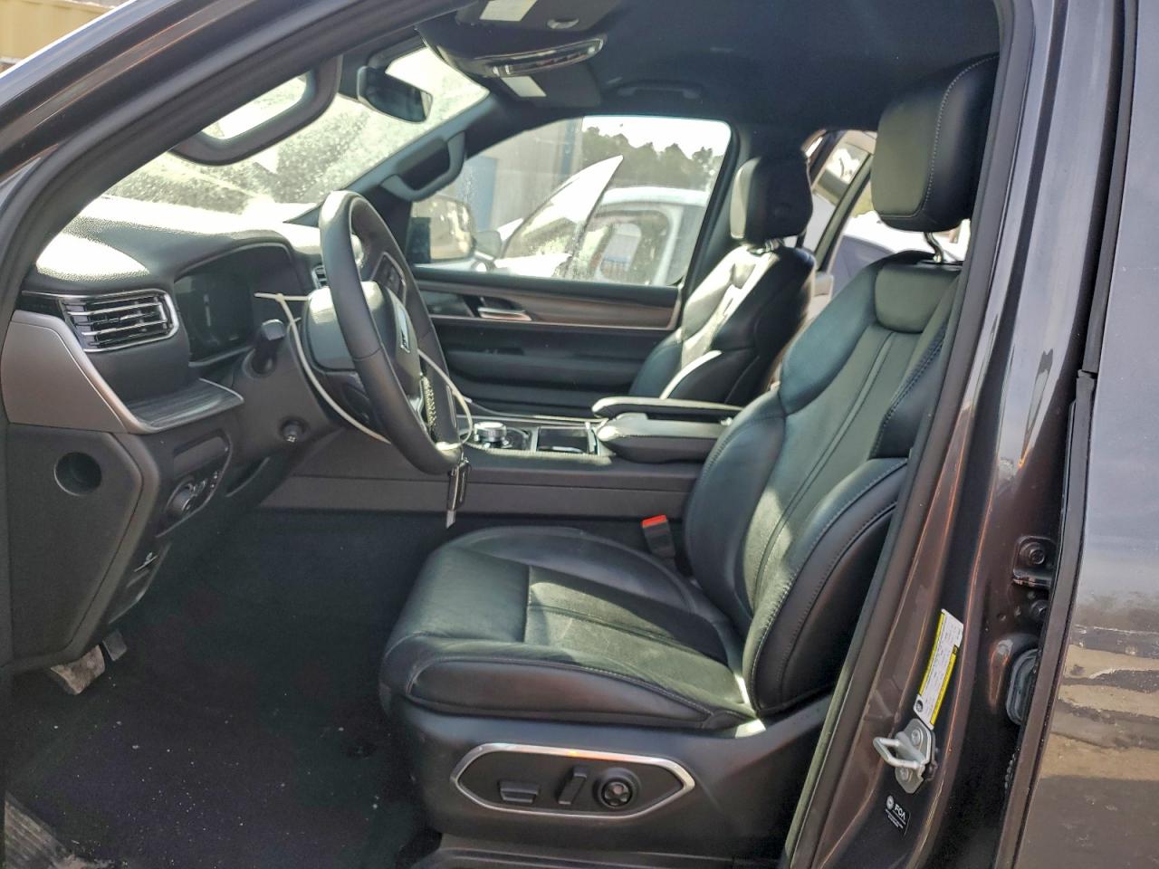 Jeep Wagoneer Series Iii Image 4