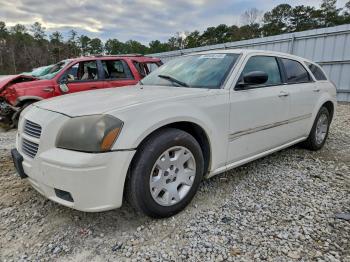  Salvage Dodge Magnum