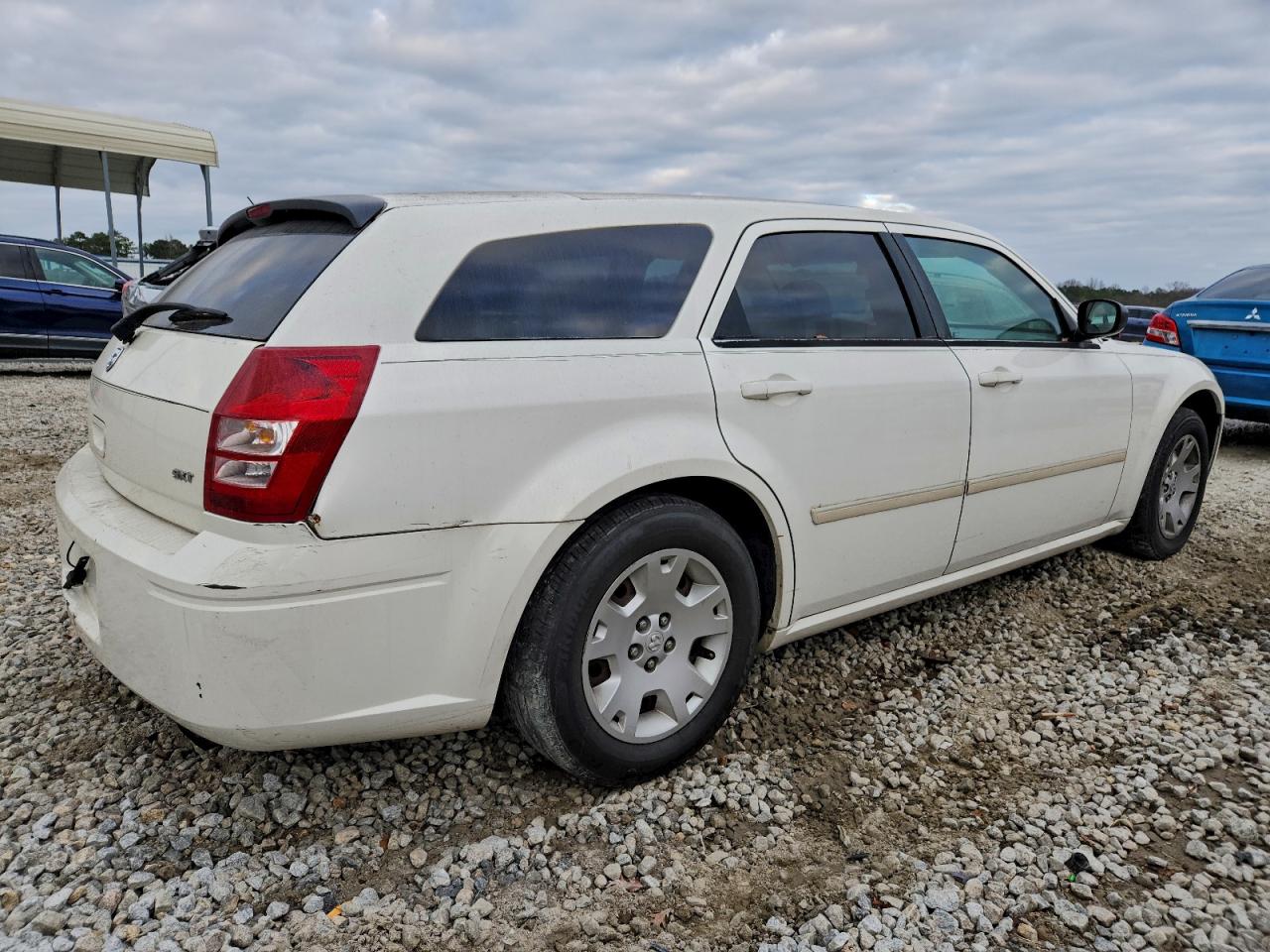 Dodge Magnum Sxt Image 9