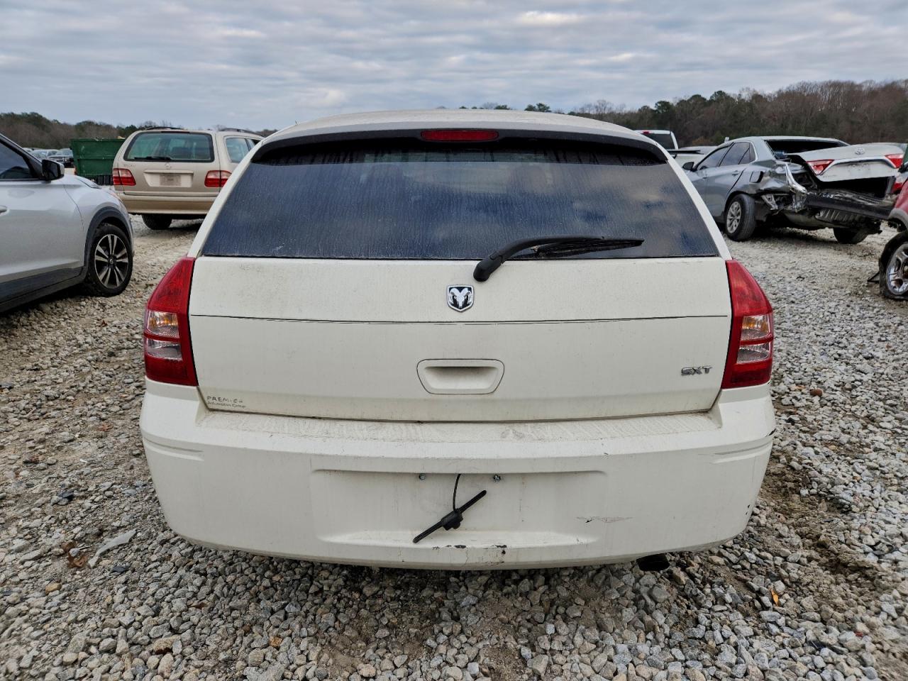 Dodge Magnum Sxt Image 4