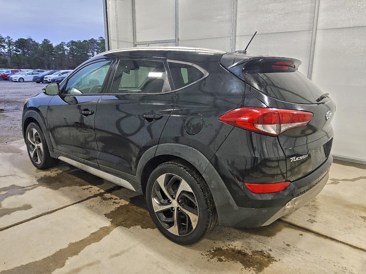 Hyundai TUCSON Limited Image 12