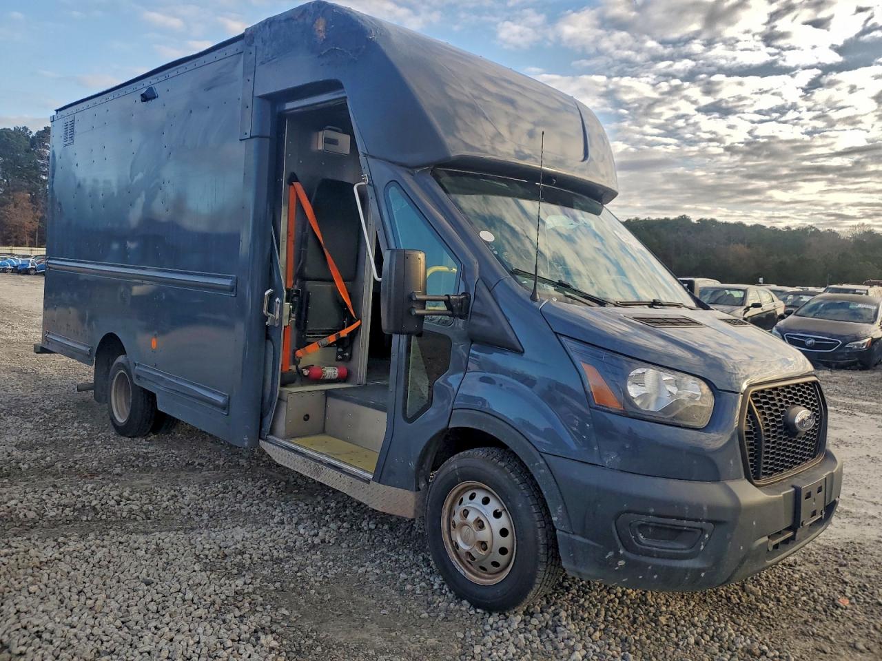 Ford Transit T-350 Hd Image 2