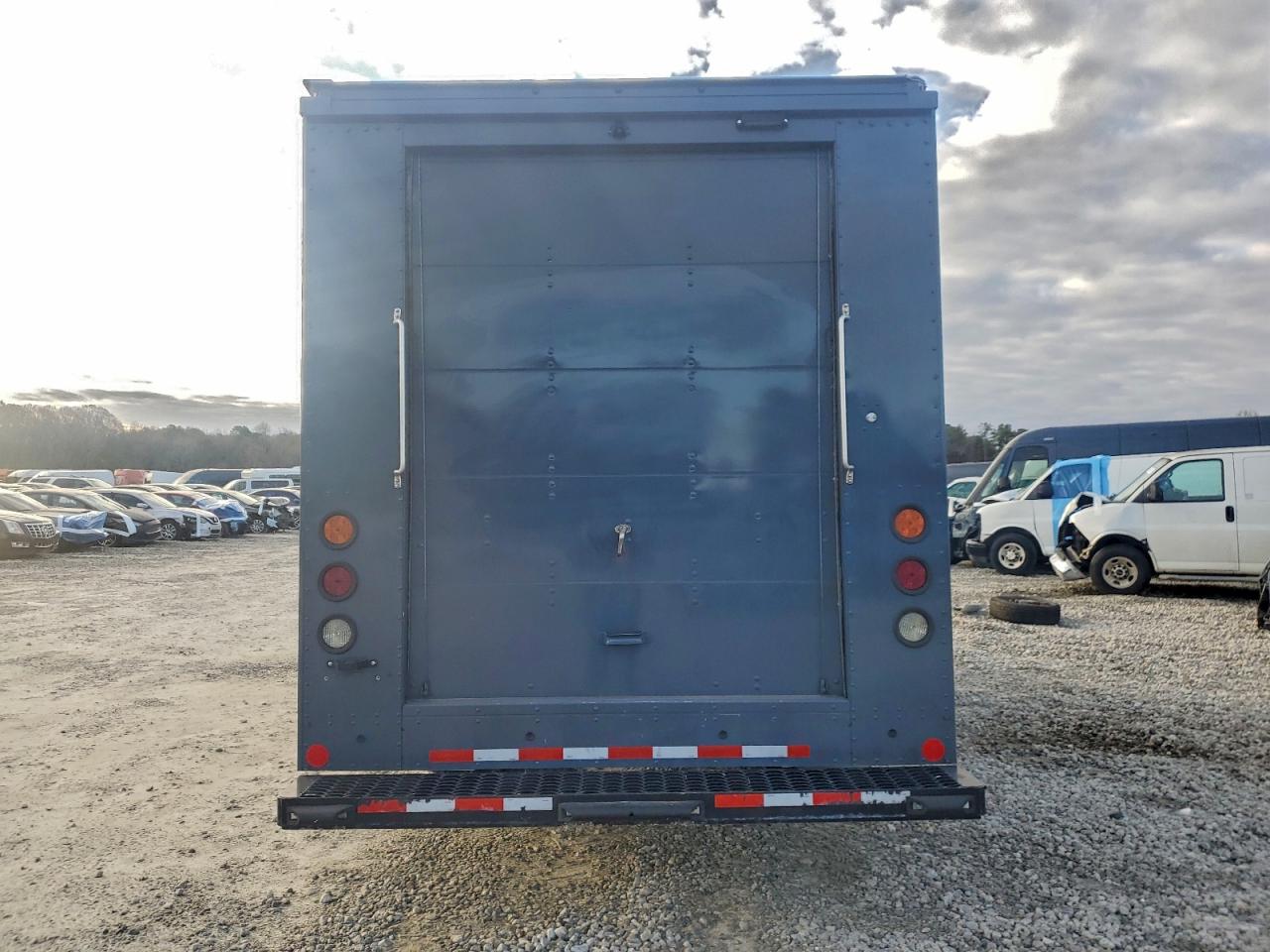 Ford Transit T-350 Hd Image 3