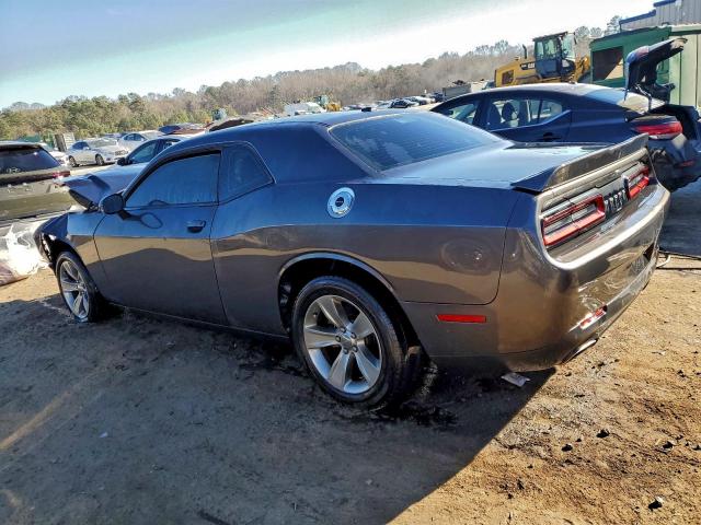 Dodge Challenger Sxt Image 2