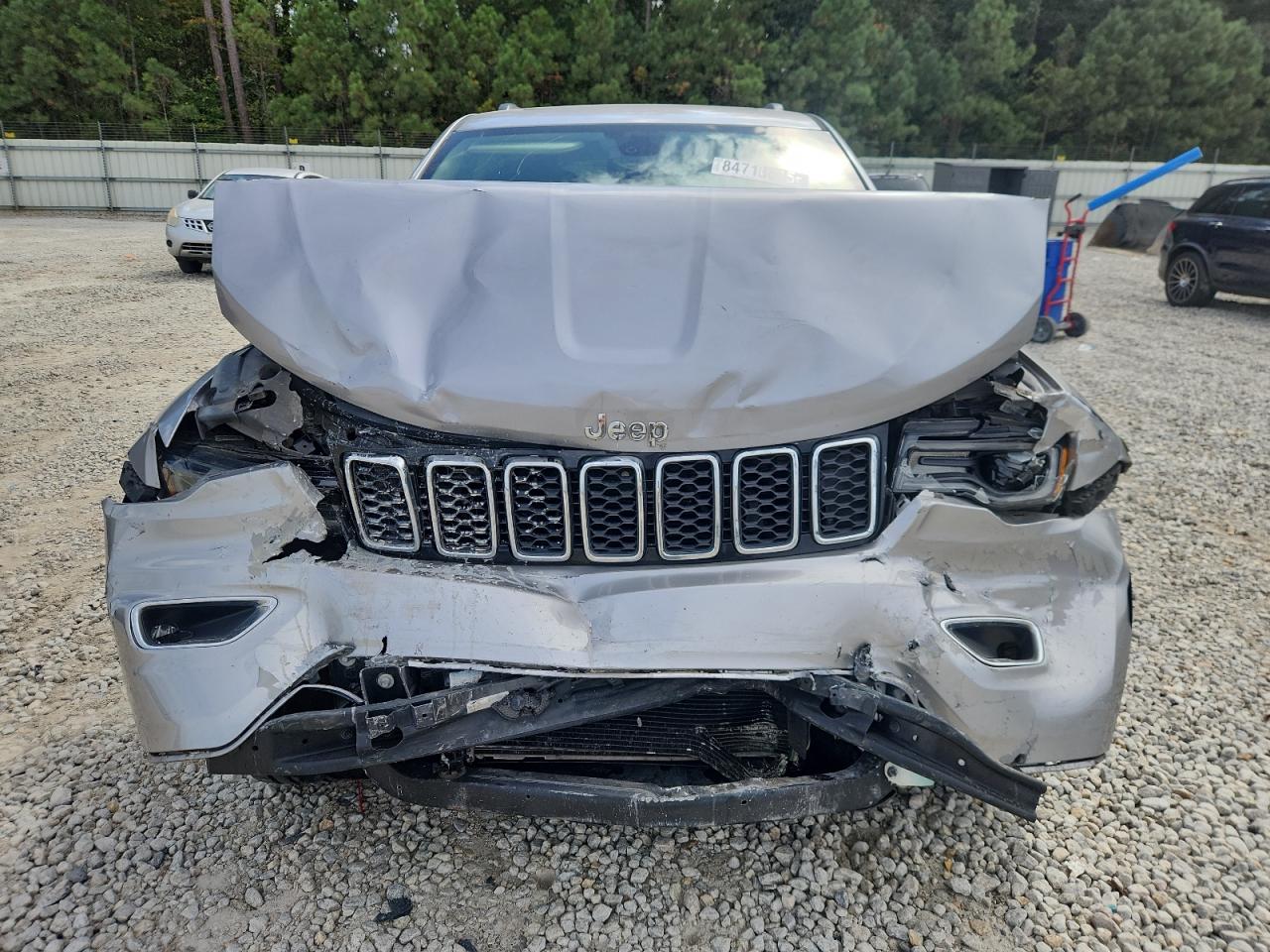 Jeep Grand Cherokee Limited Image 12