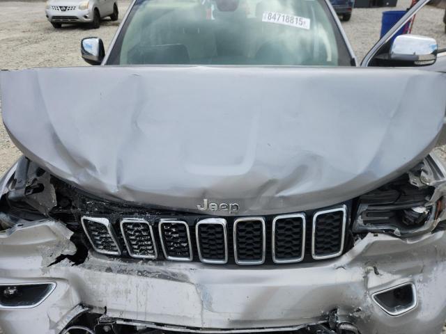 Jeep Grand Cherokee Limited Image 11