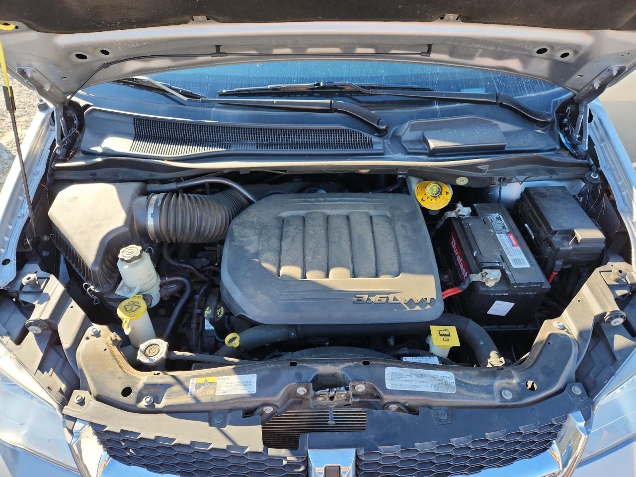 Dodge Caravan Sxt Image 2