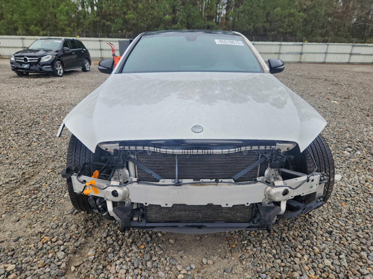 Mercedes-Benz C-Class 300 4matic Image 11