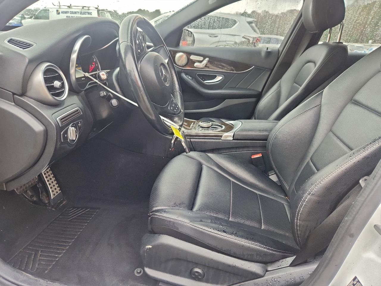 Mercedes-Benz C-Class 300 4matic Image 7