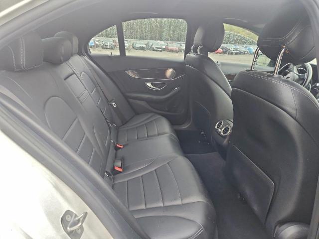 Mercedes-Benz C-Class 300 4matic Image 6