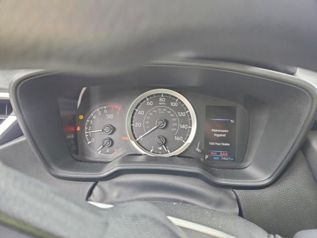 Toyota Corolla Le Image 8