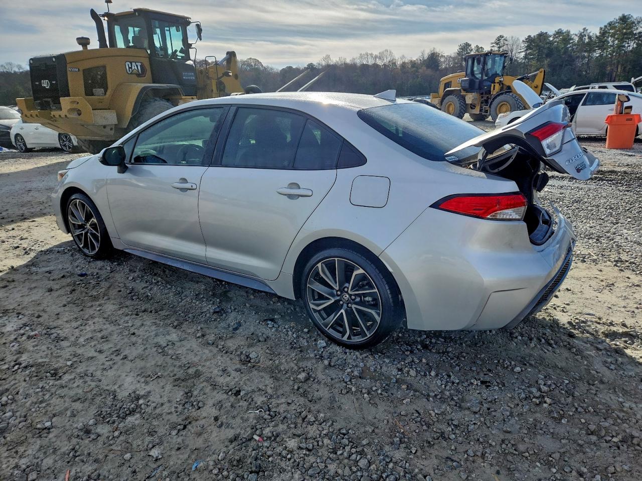 Toyota Corolla Se Image 6