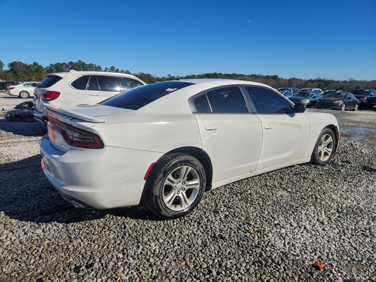 Dodge Charger Se Image 7